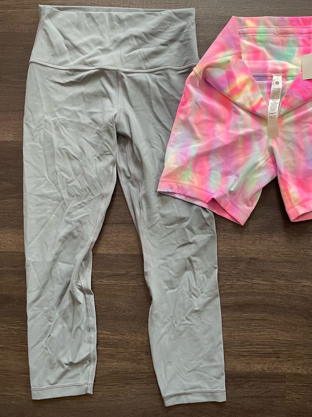 NWOT Lululemon Size 8 Align leggings